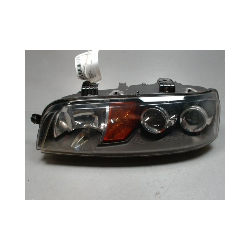 PHARE GAUCHE FIAT PUNTO 2003-