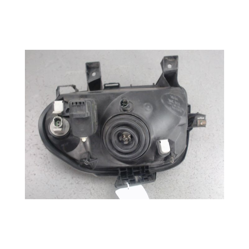PHARE DROIT RENAULT CLIO