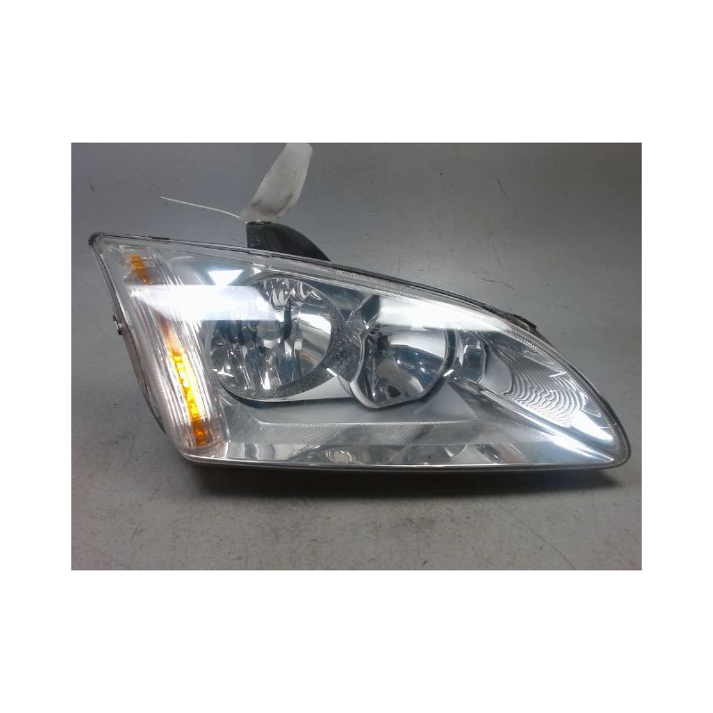 PHARE DROIT FORD FOCUS BREAK 2005-