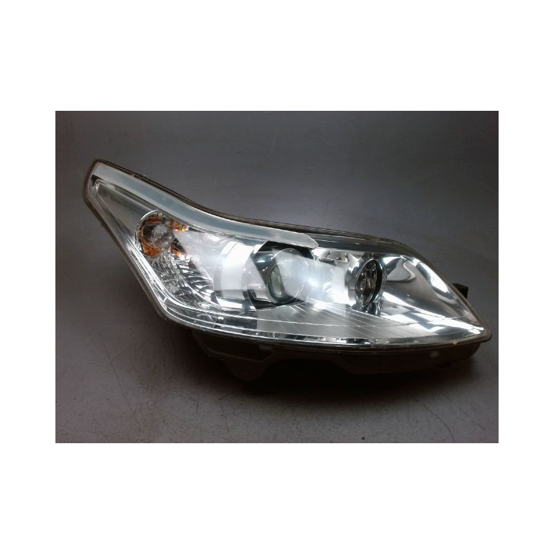 PHARE DROIT CITROEN C4 04-08