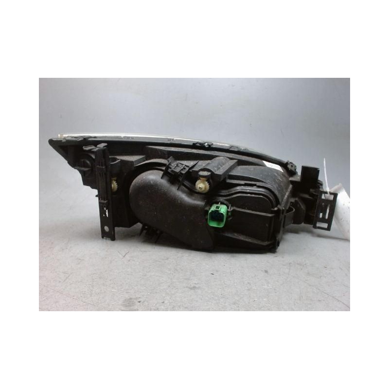 PHARE GAUCHE FORD MONDEO CLIPPER 00-07