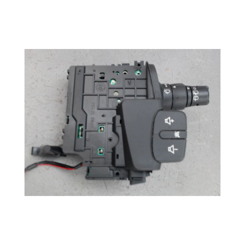 COMMANDE ESSUIE GLACE RENAULT MEGANE