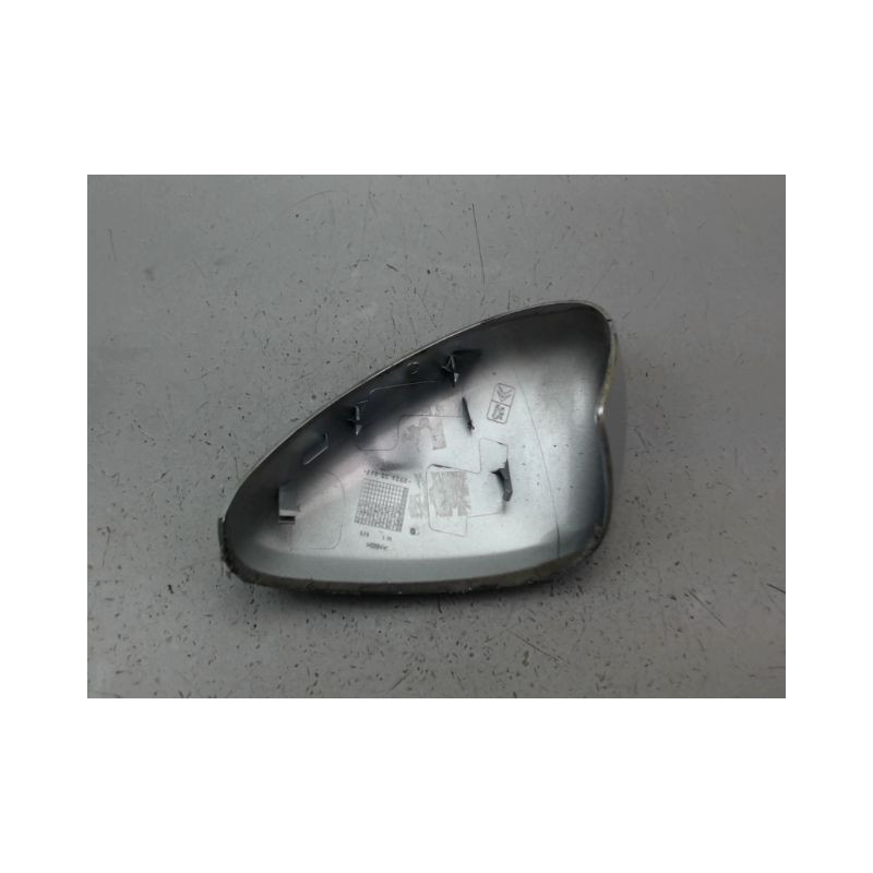 CARENAGE RETROVISEUR EXTERIEUR DROIT CITROEN C5 2008-
