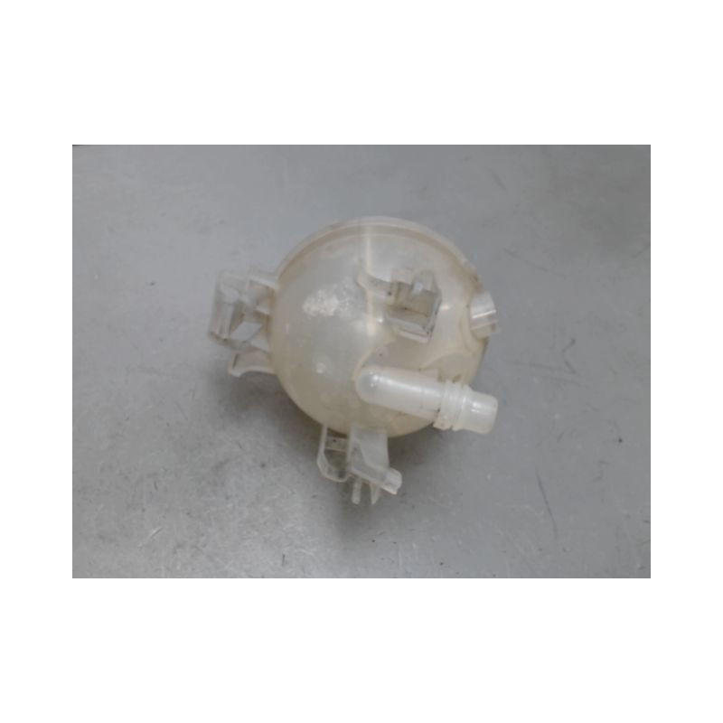 RESERVOIR LAVE-GLACE AVANT PEUGEOT 308