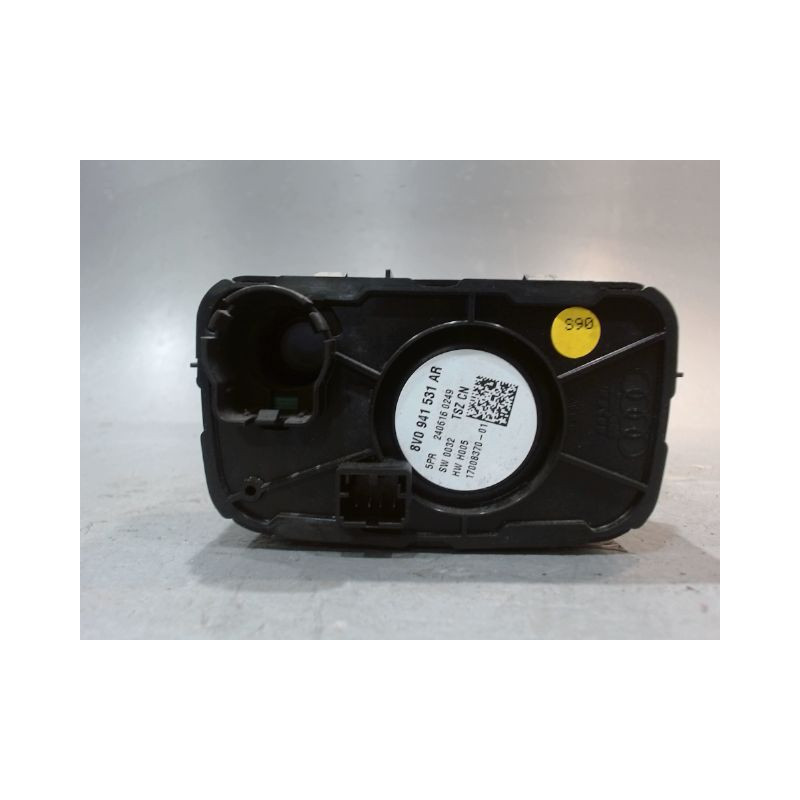 INTERIEUR COMMANDE PHARES AUDI A3