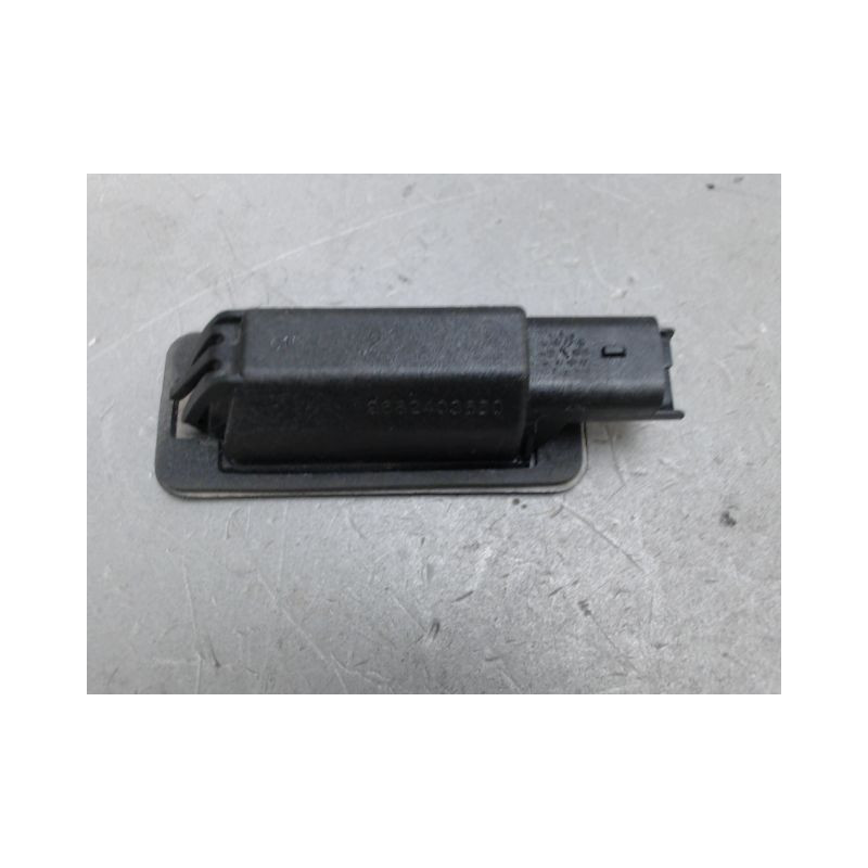 ECLAIREUR PLAQUE DE POLICE GAUCHE PEUGEOT 308