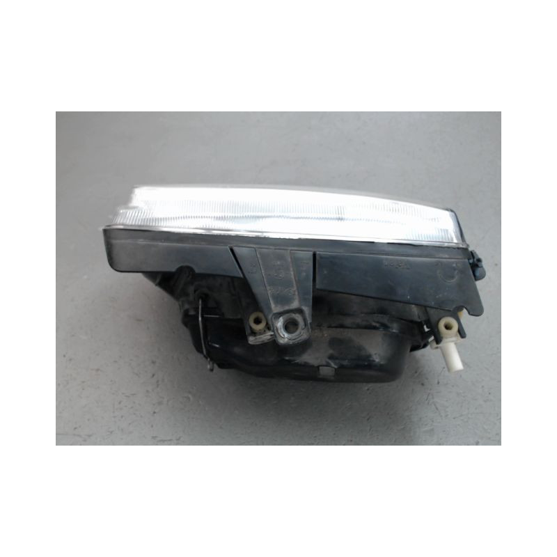 PHARE DROIT VOLKSWAGEN POLO