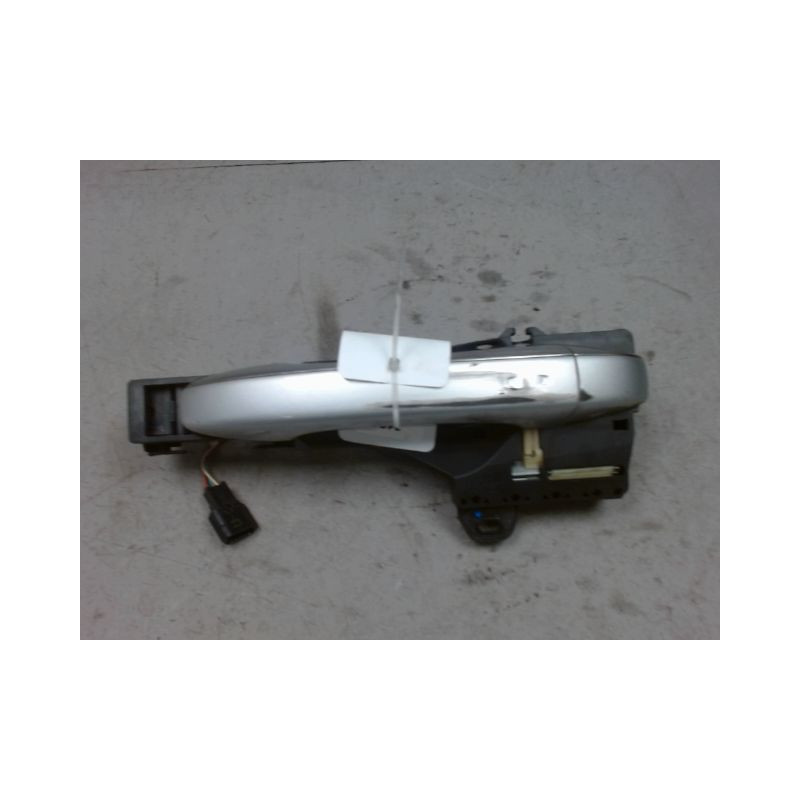 POIGNEE EXTERIEURE PORTE AVANT GAUCHE RENAULT TALISMAN