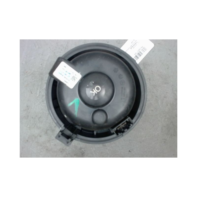 MOTEUR VENTILATEUR CHAUFFAGE PEUGEOT 208