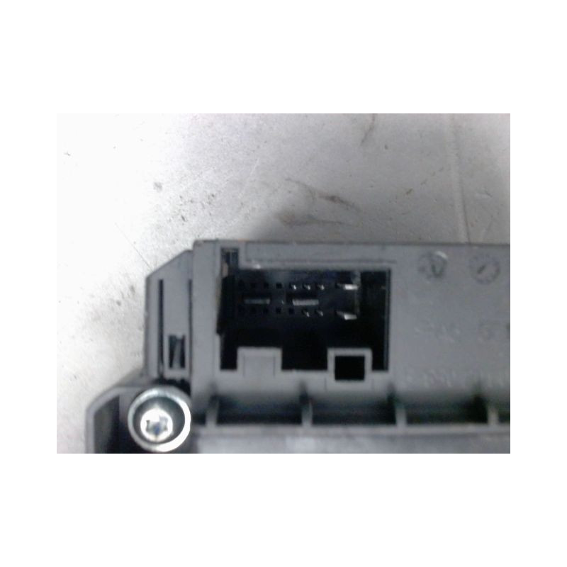 MECANISME+MOTEUR LEVE-GLACE AVANT DROIT VOLKSWAGEN POLO