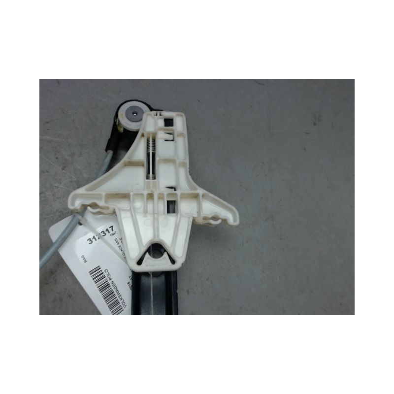 MECANISME+MOTEUR LEVE-GLACE ARRIERE DROIT VOLKSWAGEN POLO