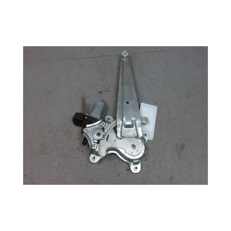 MECANISME+MOTEUR LEVE-GLACE ARRIERE DROIT TOYOTA RAV4 2006