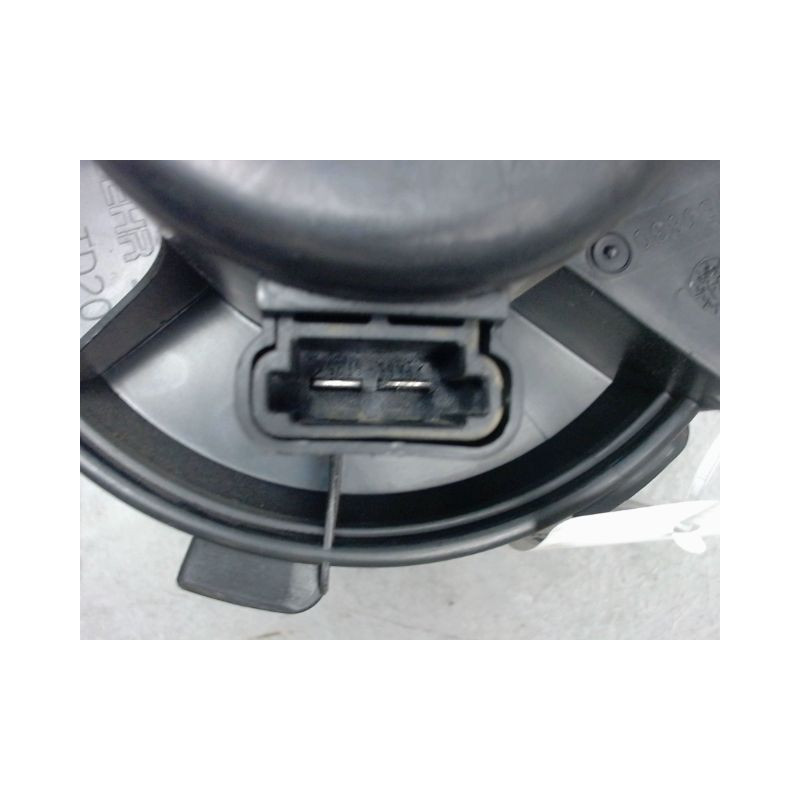 MOTEUR VENTILATEUR CHAUFFAGE PEUGEOT 307 SW 02-05