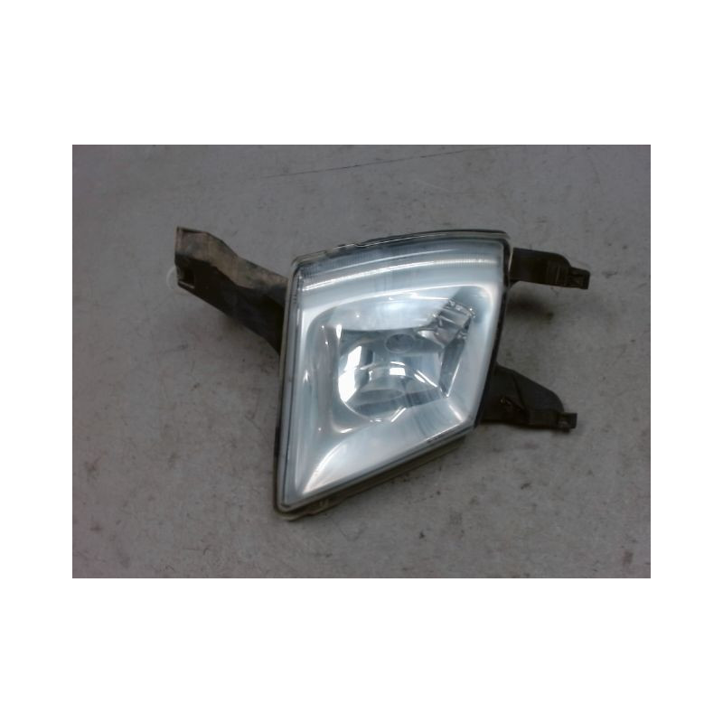 PHARE ANTIBROUILLARD AVANT DROIT PEUGEOT 407