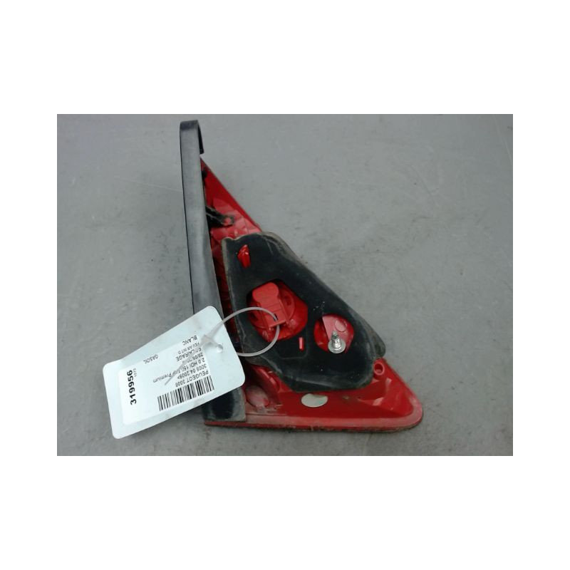 FEU ARRIERE INTERIEUR DROIT PEUGEOT 3008 2009-