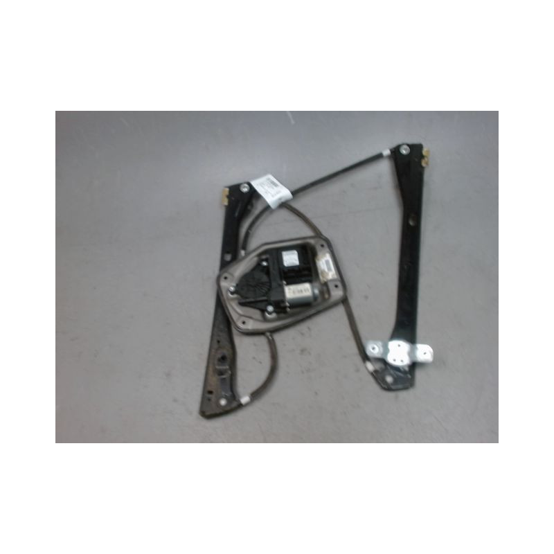 MECANISME+MOTEUR LEVE-GLACE AVANT DROIT VOLKSWAGEN GOLF V 2003-2009