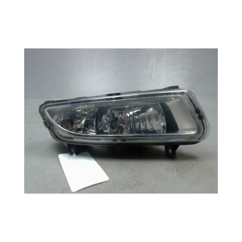 PHARE ANTIBROUILLARD AVANT DROIT VOLKSWAGEN POLO 2009-