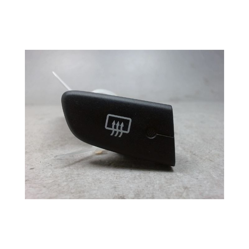 COMMANDE DEGIVRAGE LUNETTE ARRIERE CITROEN C1 5P