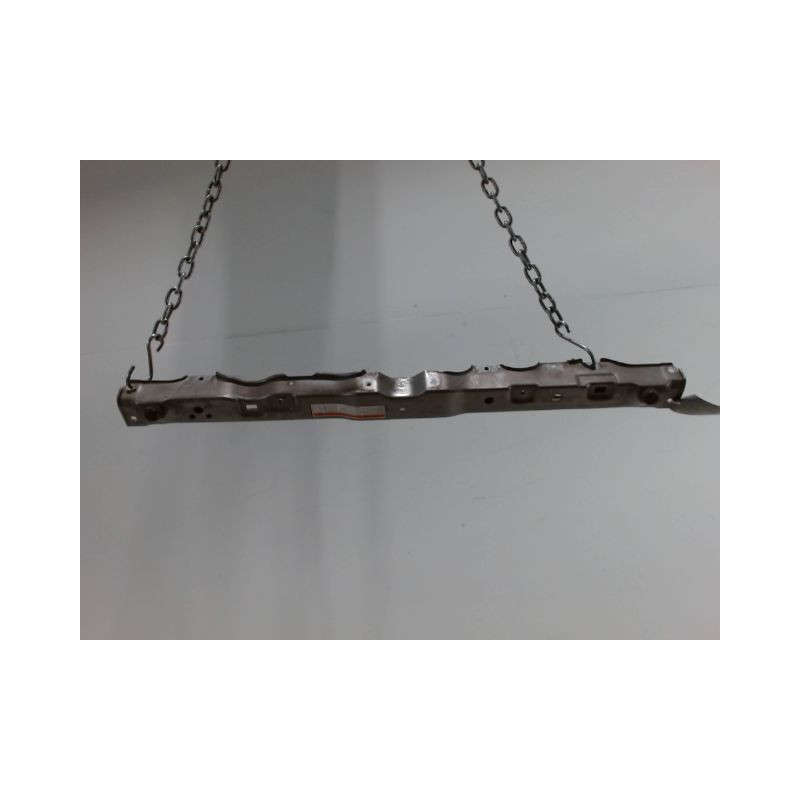 TRAVERSE SUPERIEURE ARMATURE AVANT OPEL AGILA