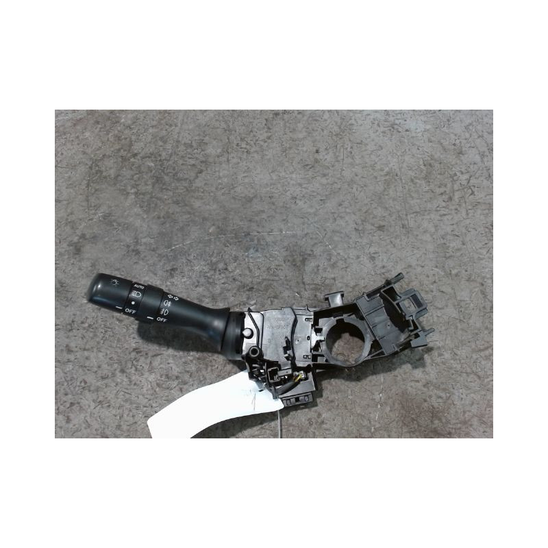 COMMANDE CLIGNOTANT TOYOTA AURIS 2007-