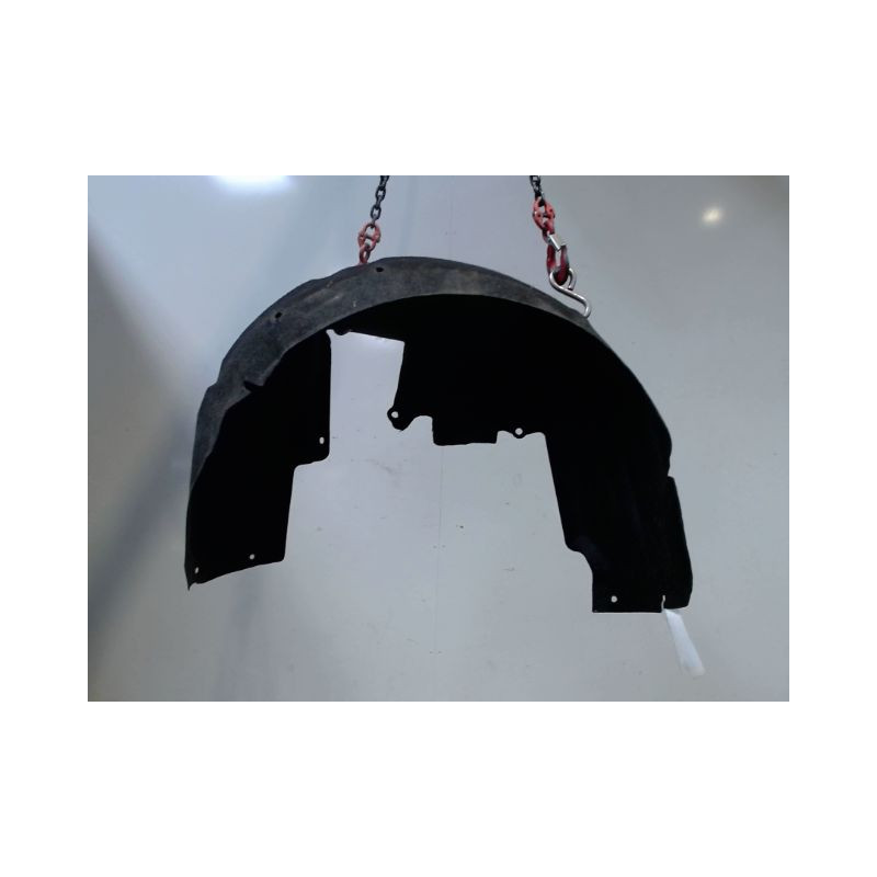 PARE-BOUE ARRIERE DROIT B.M.W. SERIE 1