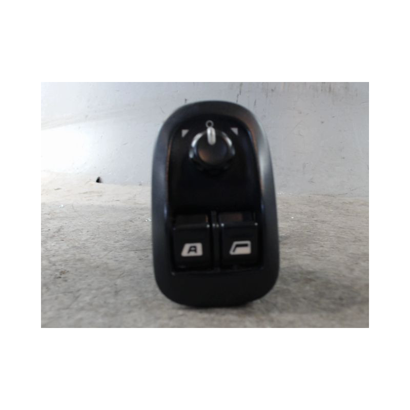 COMMANDE LEVE-GLACE PORTE AVG PEUGEOT 206
