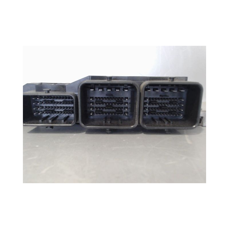 CALCULATEUR MOTEUR PEUGEOT 207 2011-