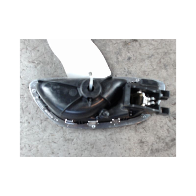 POIGNEE INTERIEURE PORTE ARRIERE GAUCHE RENAULT ESPACE 2009-