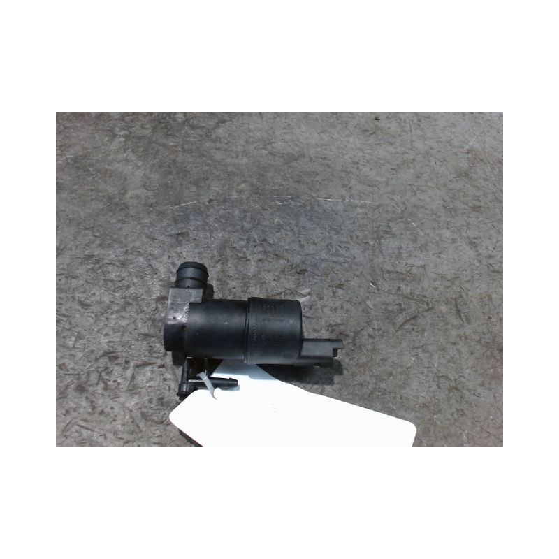 POMPE LAVE-GLACE AVANT RENAULT MASTER