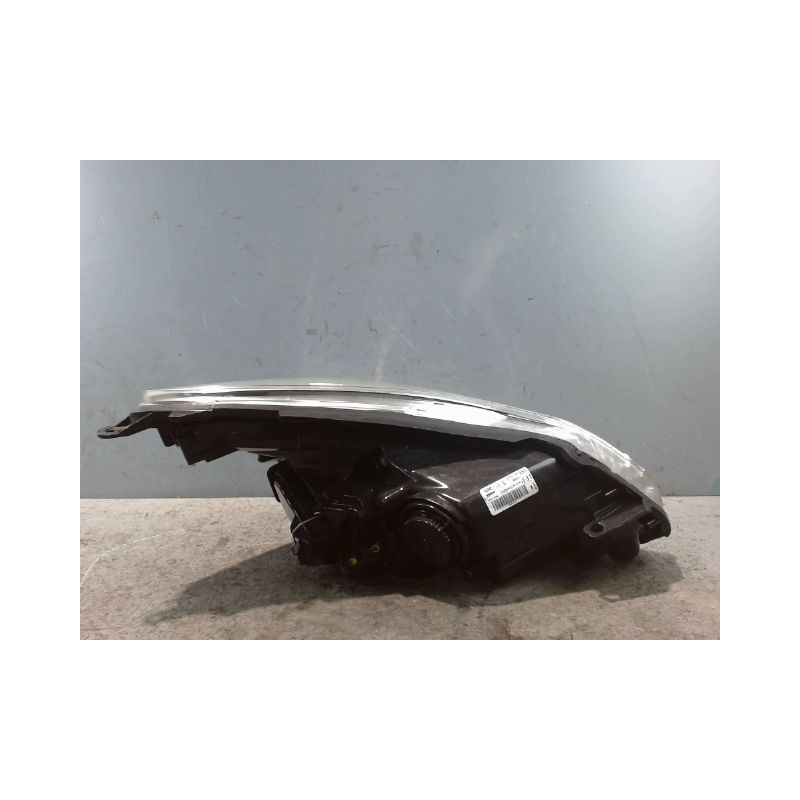 PHARE GAUCHE OPEL CORSA