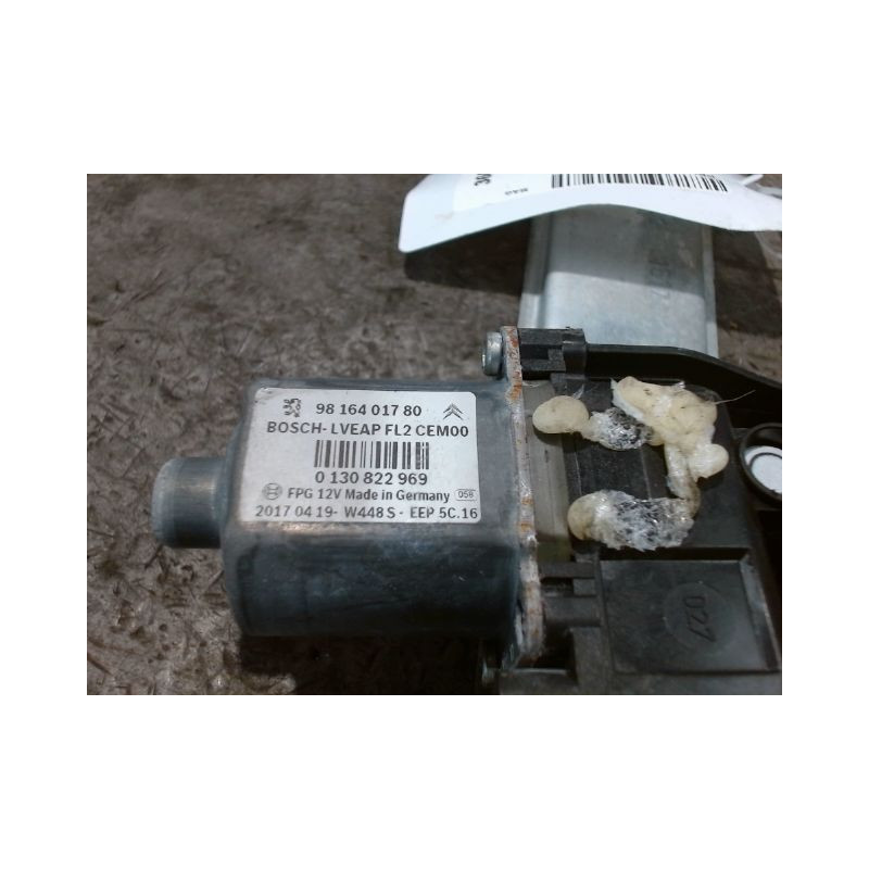MECANISME+MOTEUR LEVE-GLACE AVANT GAUCHE PEUGEOT 2008
