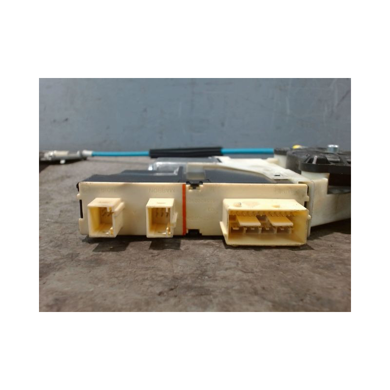 MECANISME+MOTEUR LEVE-GLACE AVANT DROIT PEUGEOT 307 SW 2005-