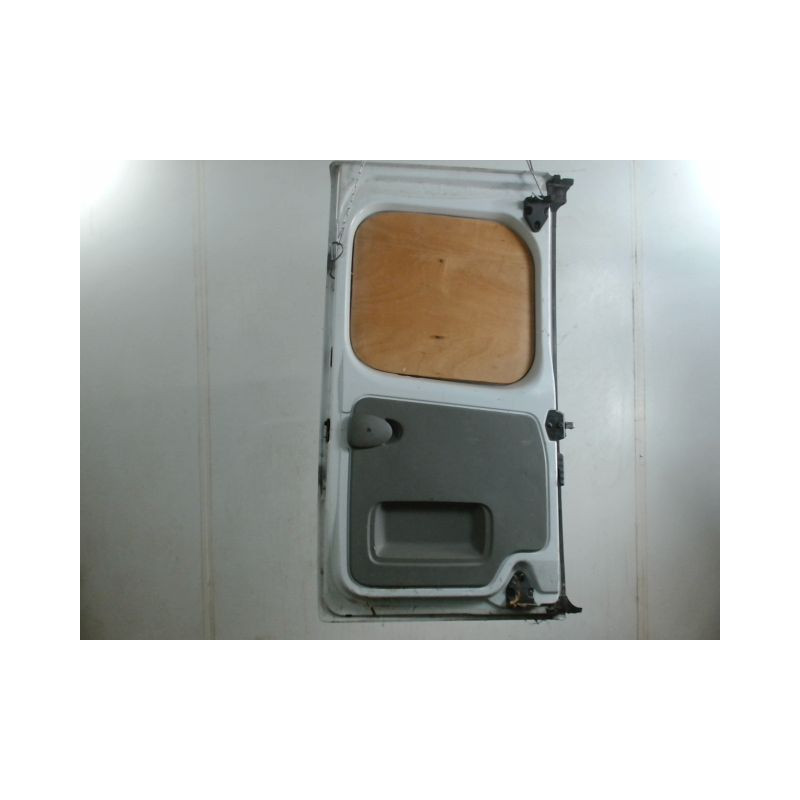 PORTE BATTANTE ARRIERE DROIT NISSAN PRIMASTAR