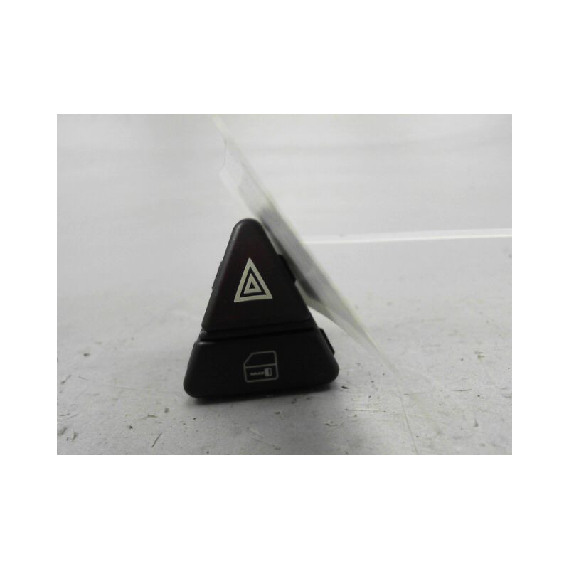 BOUTON DE WARNING MERCEDES CLASSE A MONOSP. I Phase 2 (168) 2001-2004