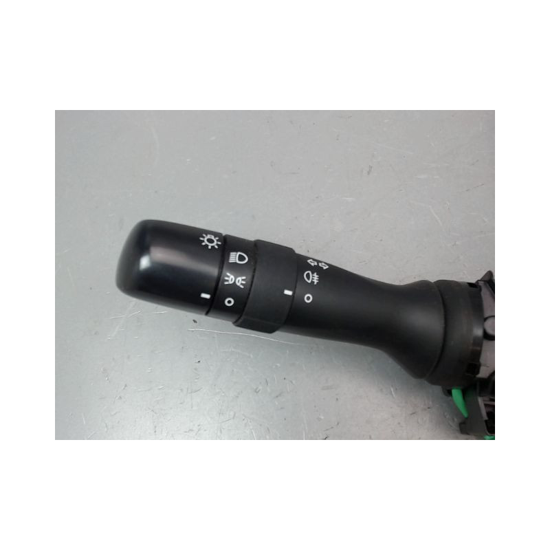 COMMANDE ECLAIRAGE CITROEN C1 5P