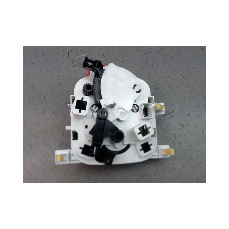 COMMANDE DE CHAUFFAGE PEUGEOT 108