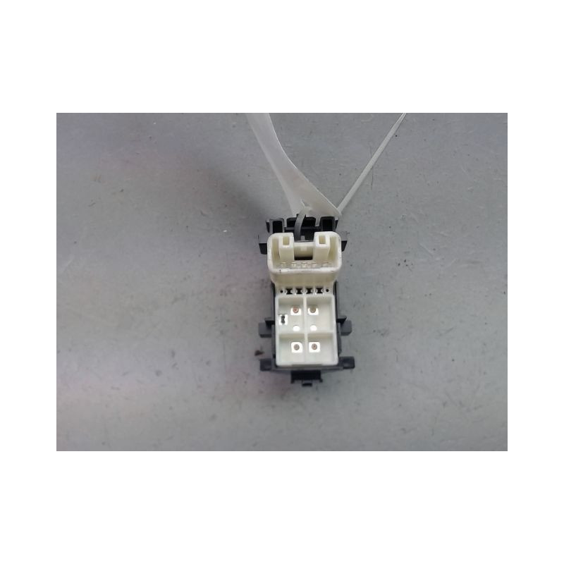 COMMANDE LEVE-GLACE PORTE AVD CITROEN C1 5P