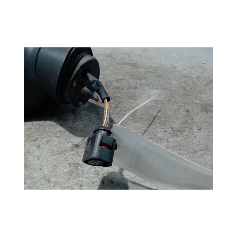 RETROVISEUR EXTERIEUR ELECTRIQUE DROIT SEAT LEON 2005-