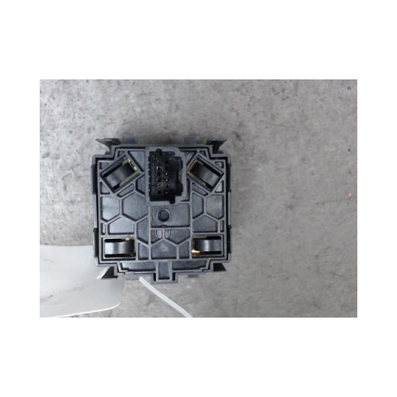 COMMANDE RÉGLAGE HAUTEUR DE PHARE RENAULT KADJAR