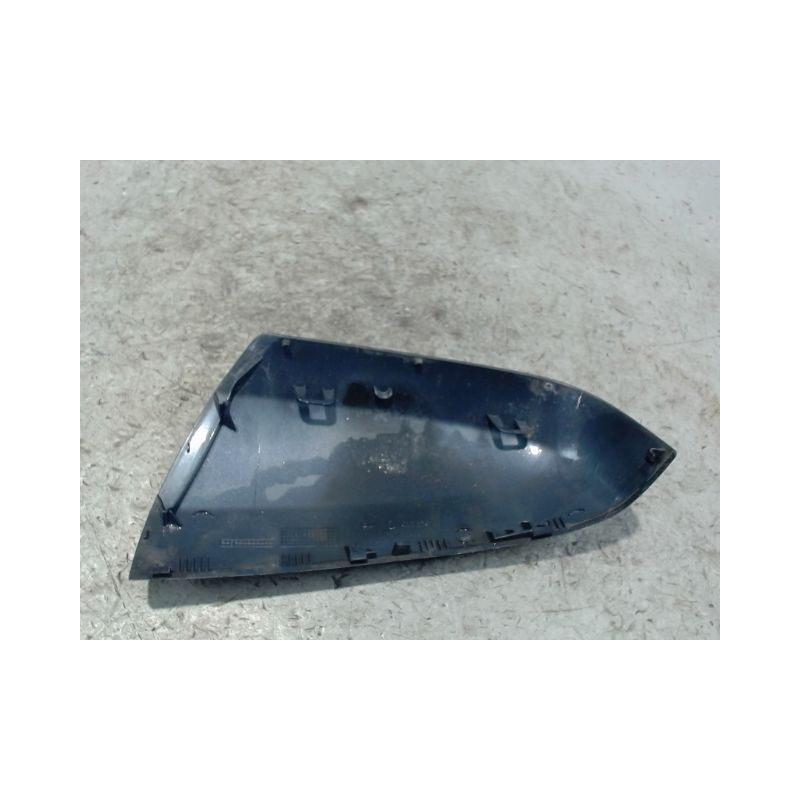 CARENAGE RETROVISEUR EXTERIEUR DROIT OPEL ZAFIRA