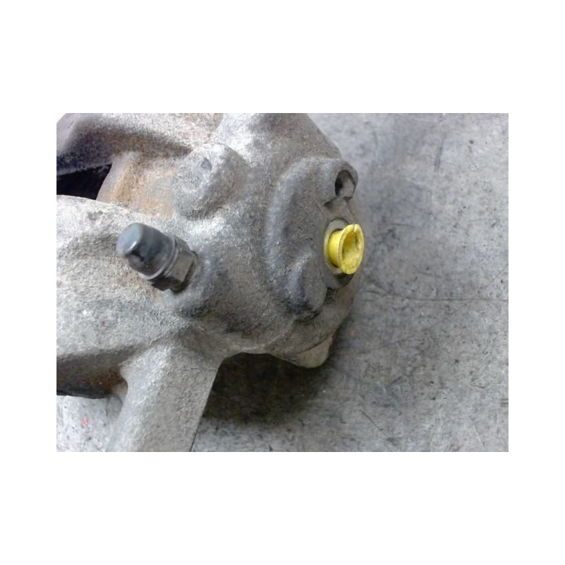 ETRIER DE FREIN AVANT GAUCHE FORD B-MAX