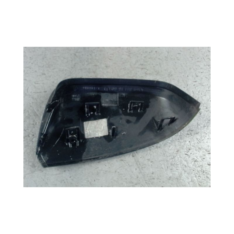 CARENAGE RETROVISEUR EXTERIEUR DROIT MERCEDES CLASSE A 2004-