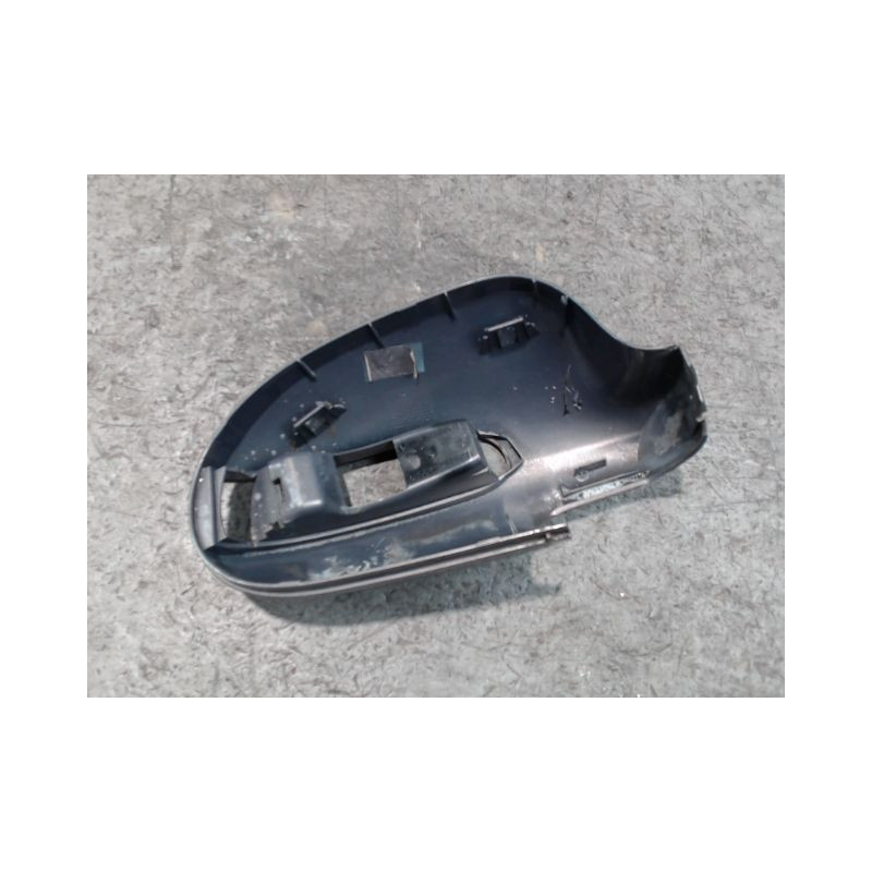 CARENAGE RETROVISEUR EXTERIEUR GAUCHE MERCEDES CLK