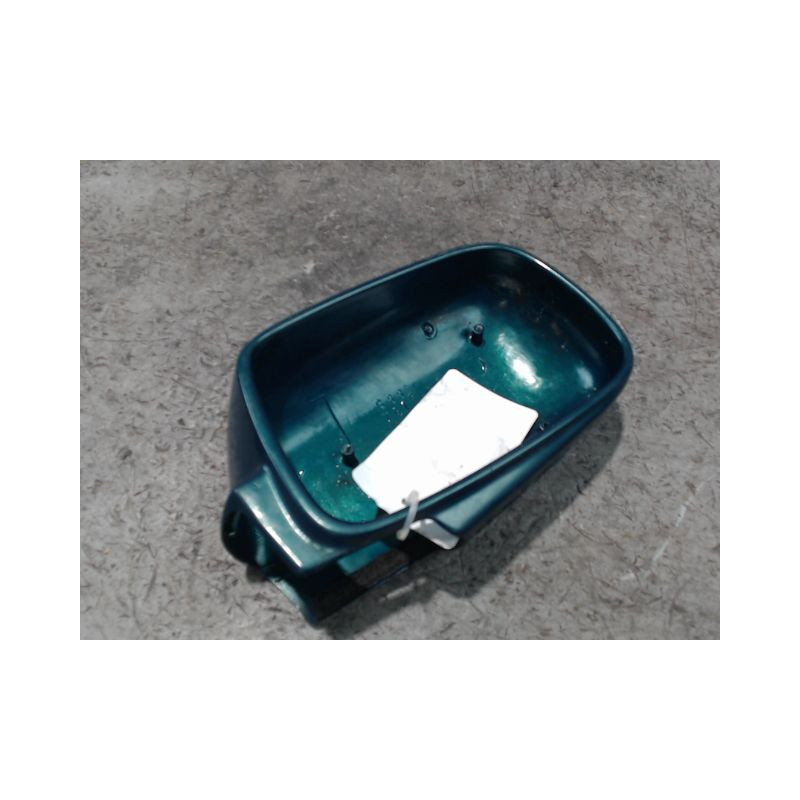 CARENAGE RETROVISEUR EXTERIEUR DROIT TOYOTA COROLLA 2000-2001