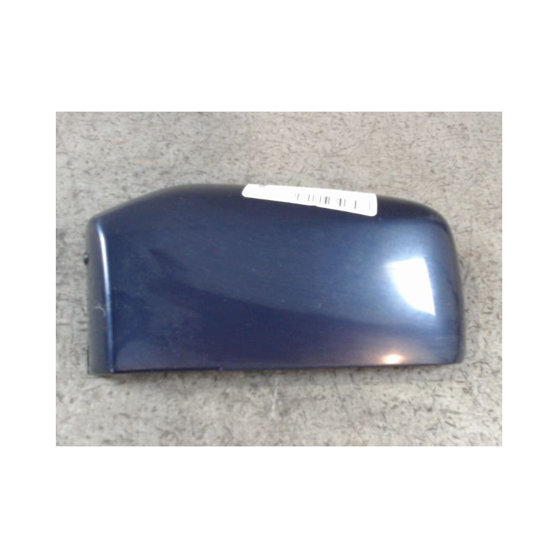 CARENAGE RETROVISEUR EXTERIEUR GAUCHE VOLVO V40 2000-