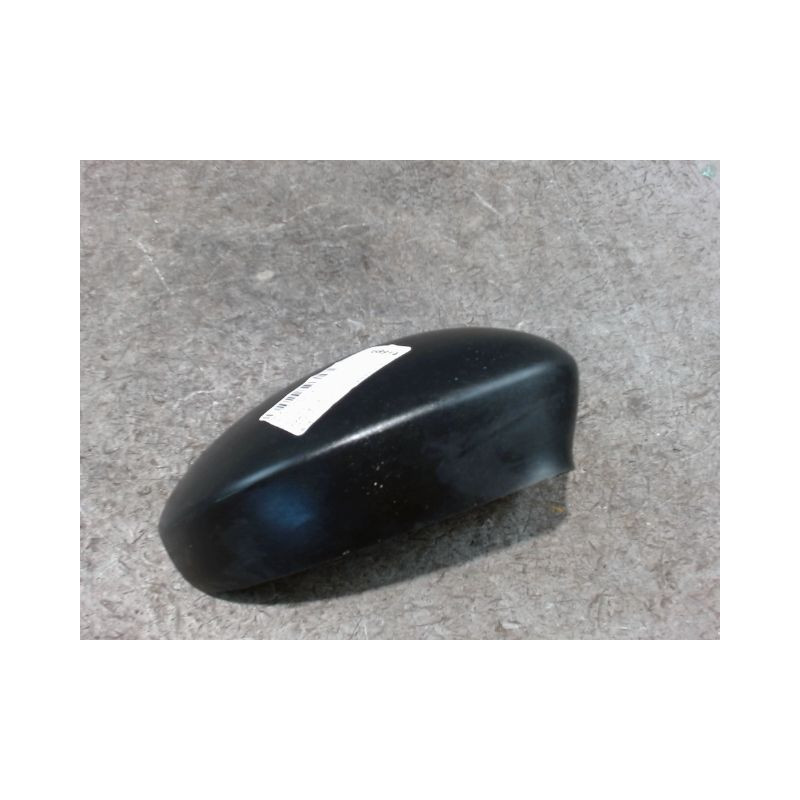 CARENAGE RETROVISEUR EXTERIEUR DROIT FIAT PUNTO 2003-