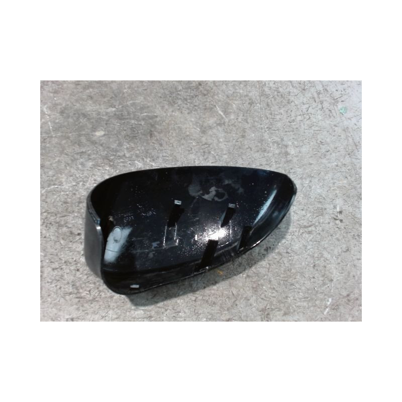 CARENAGE RETROVISEUR EXTERIEUR DROIT FIAT PUNTO 2003-