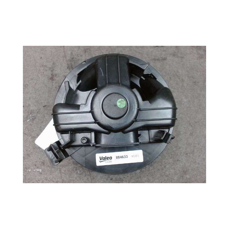 MOTEUR VENTILATEUR CHAUFFAGE RENAULT TWINGO 2 2007-
