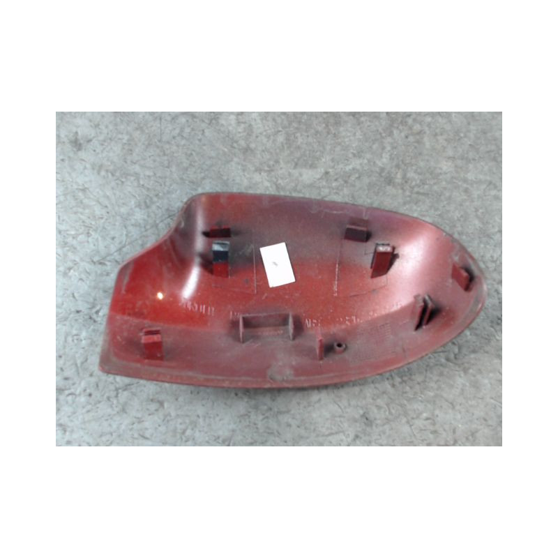 CARENAGE RETROVISEUR EXTERIEUR DROIT DACIA SANDERO 2008-