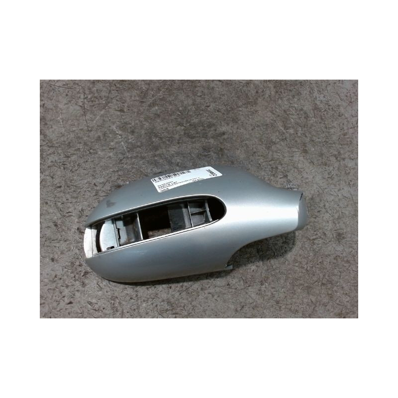 CARENAGE RETROVISEUR EXTERIEUR DROIT MERCEDES CLK